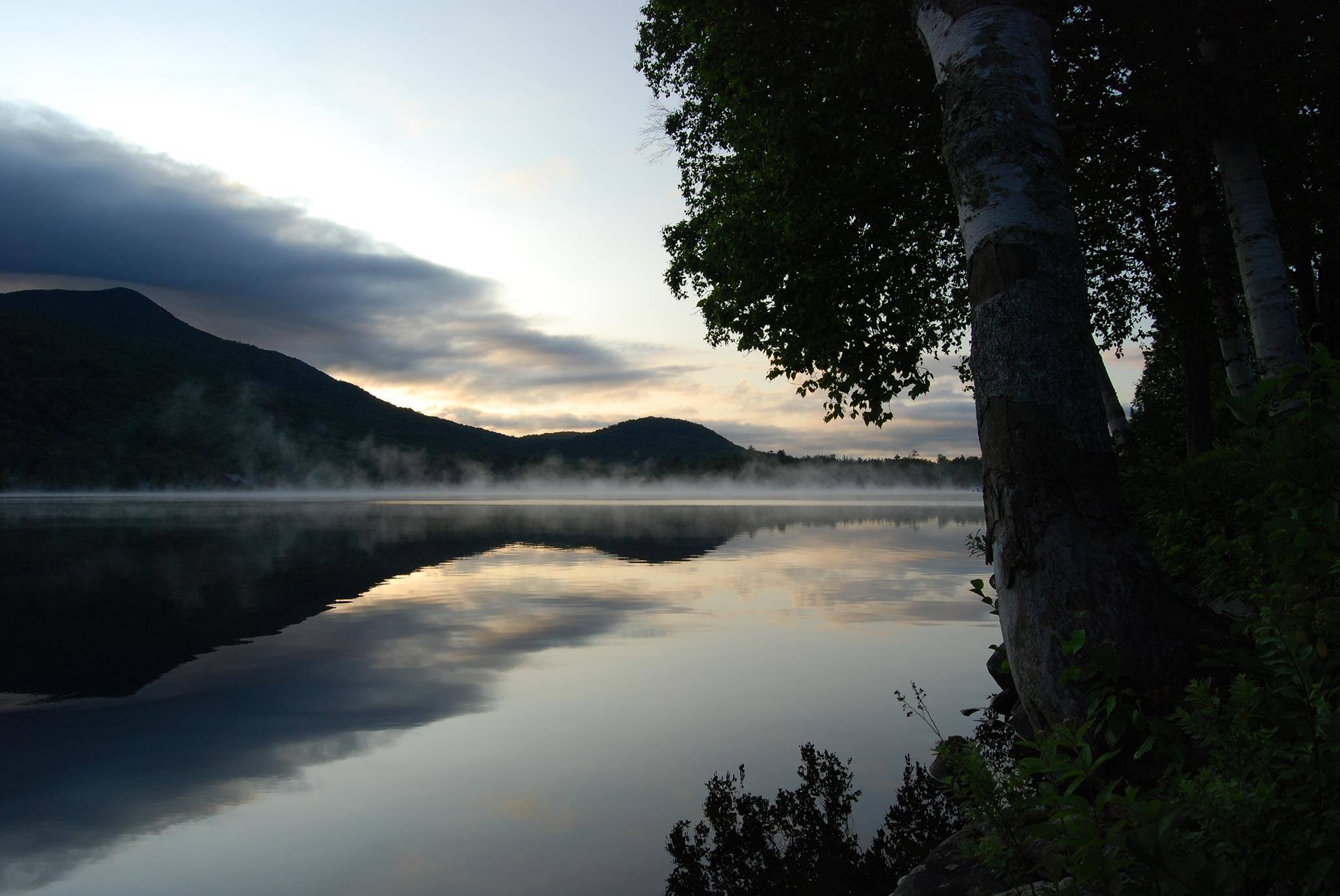 Blue Mountain in early sunrise